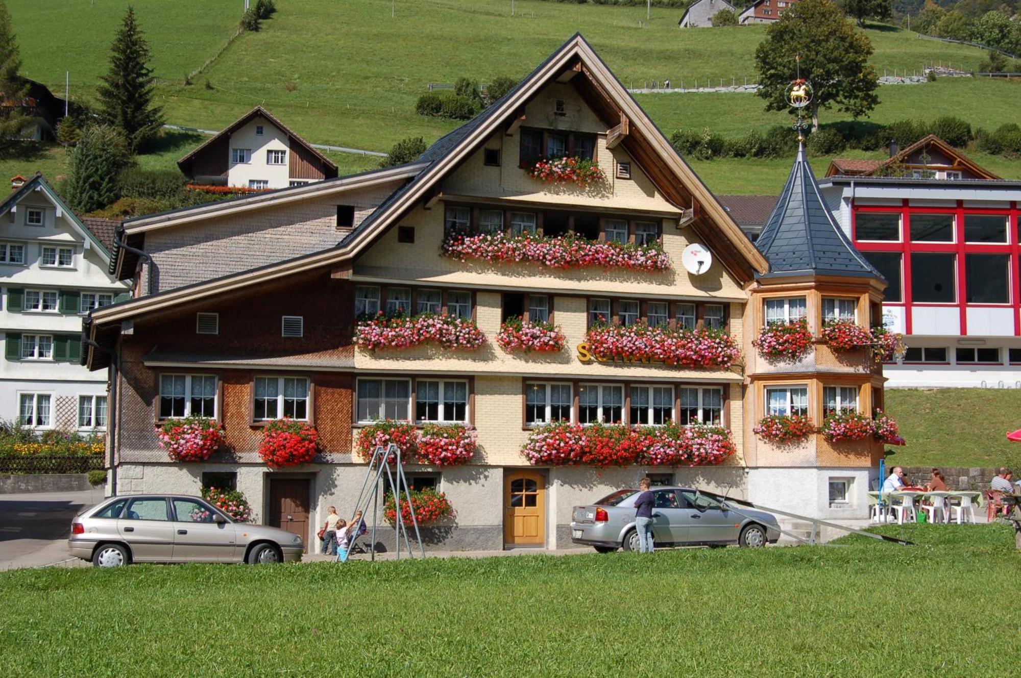 Gasthaus Schaefli Alt St. Johann Extérieur photo